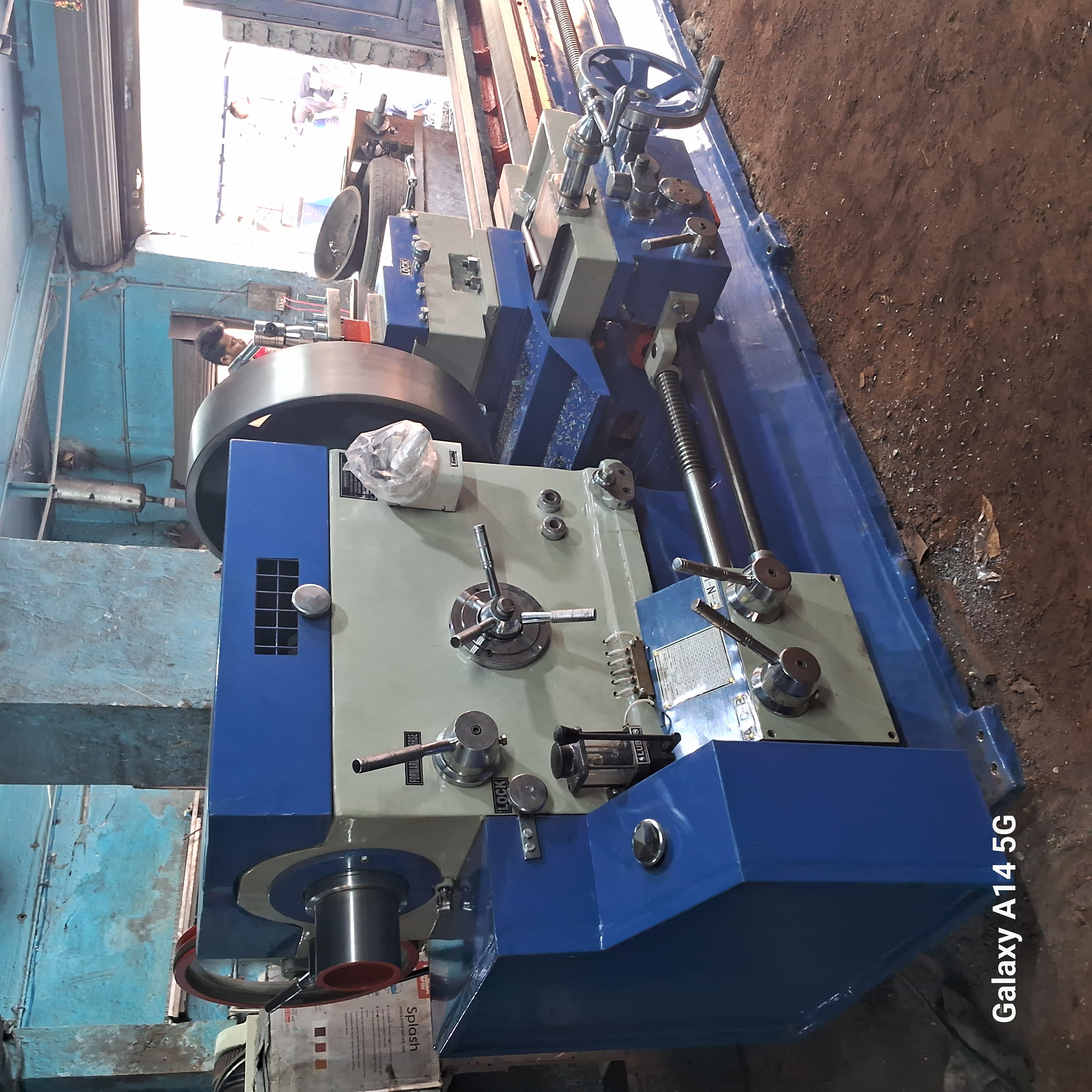Medium Duty Lathe Machine